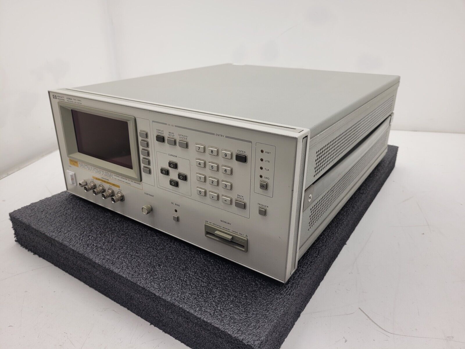 HP Hewlett Packard 4285A 75kHz - 30MHz Precision LCR Meter +  16047A Adapter