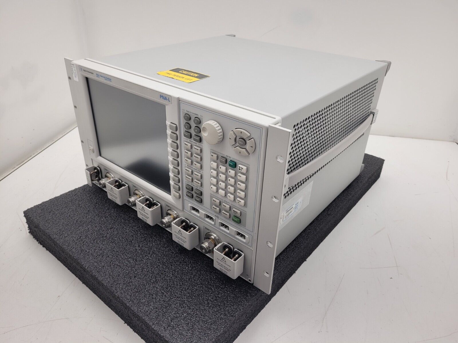 HP Agilent Keysight N5231A 13.5 GHz Vector Network Analyzer PNA-L In Cal w/Box