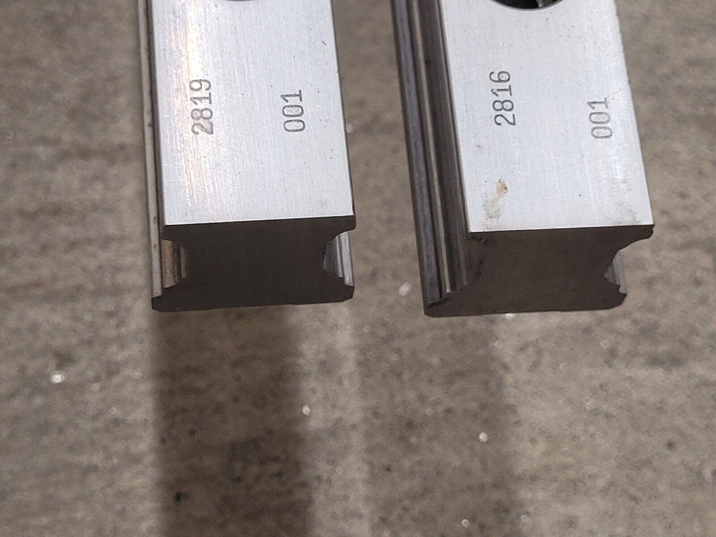 Bosch Rexroth Linear Rail Guide Block 4x 7210 Rails 4x Blocks R162471420 Size 30