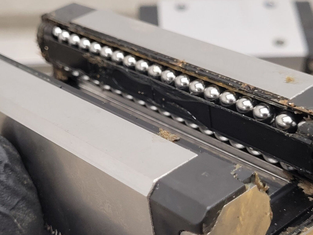 Bosch Rexroth Linear Rail Guide Block 4x 7210 Rails 4x Blocks R162471420 Size 30