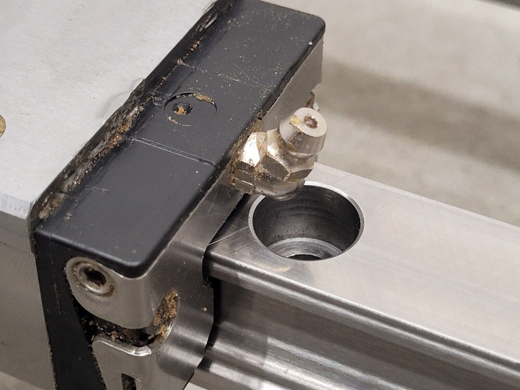 Bosch Rexroth Linear Rail Guide Block 4x 7210 Rails 4x Blocks R162471420 Size 30