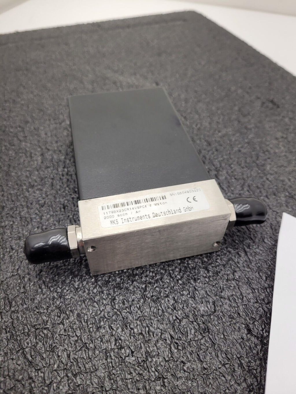 MKS 1179BX23CR14NSPC1 Mass-Flo Mass Flow Controller 2000SCCM AR Working Pull