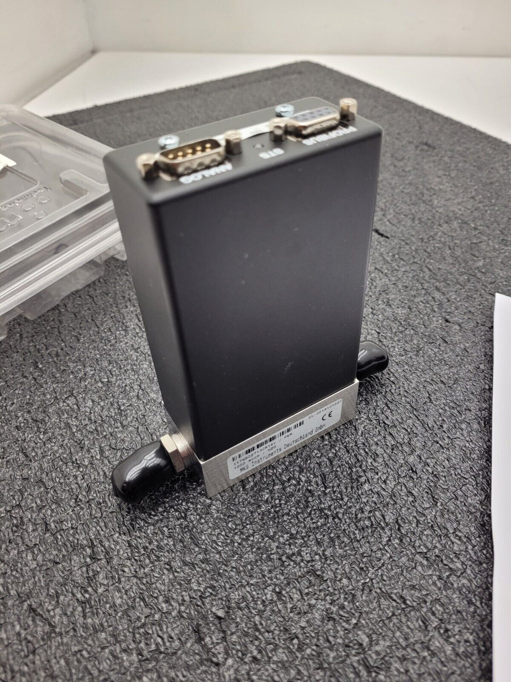 MKS 1179B02713CR14V Mass-Flo Mass Flow Controller 1000SCCM N20 Working Pull
