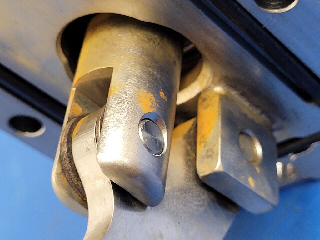 Boc Edwards Pneumatic Vacuum Gate Valve ISO100 GVI100P 4" ISO-F