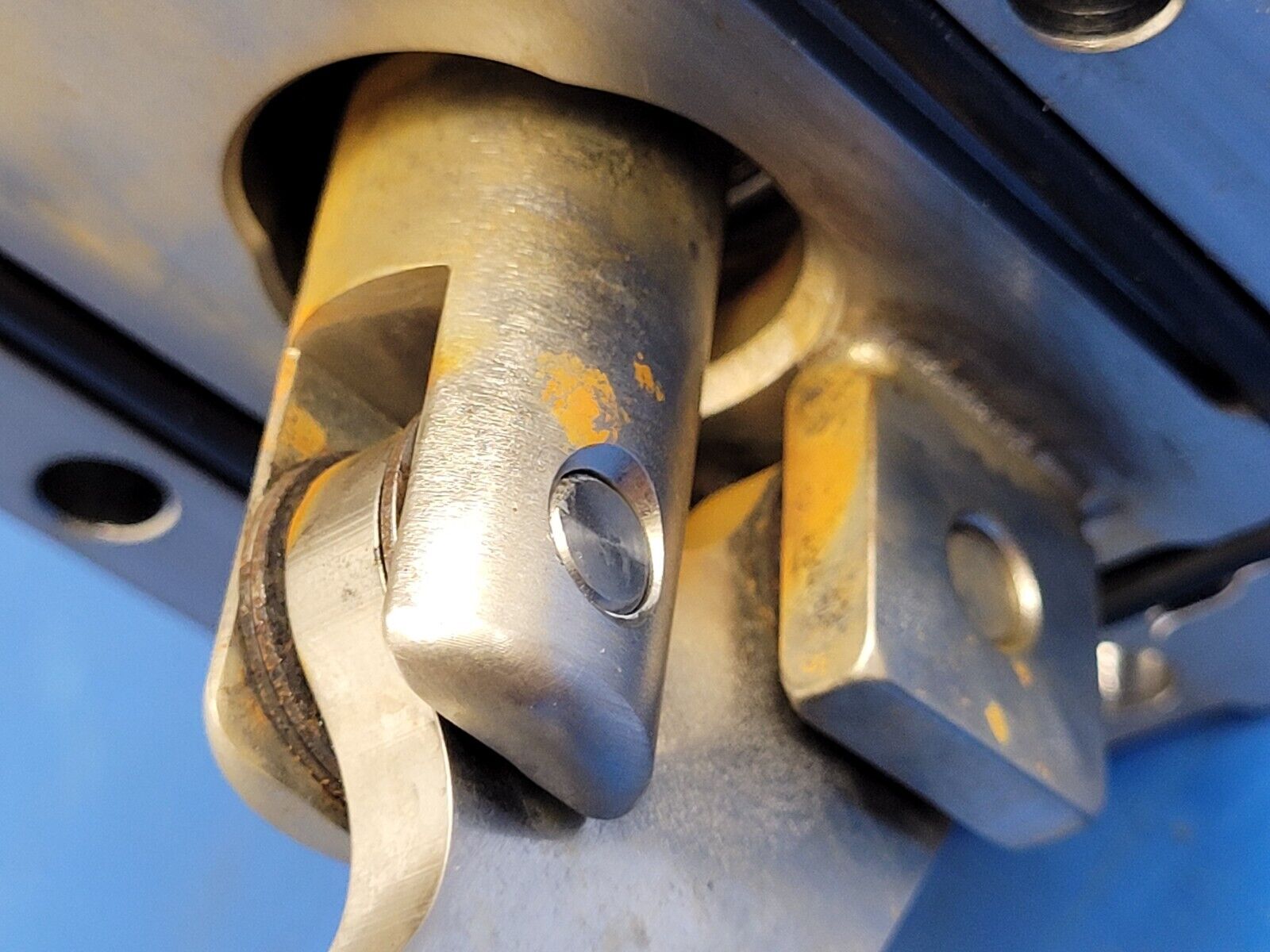 Boc Edwards Pneumatic Vacuum Gate Valve ISO100 GVI100P 4" ISO-F