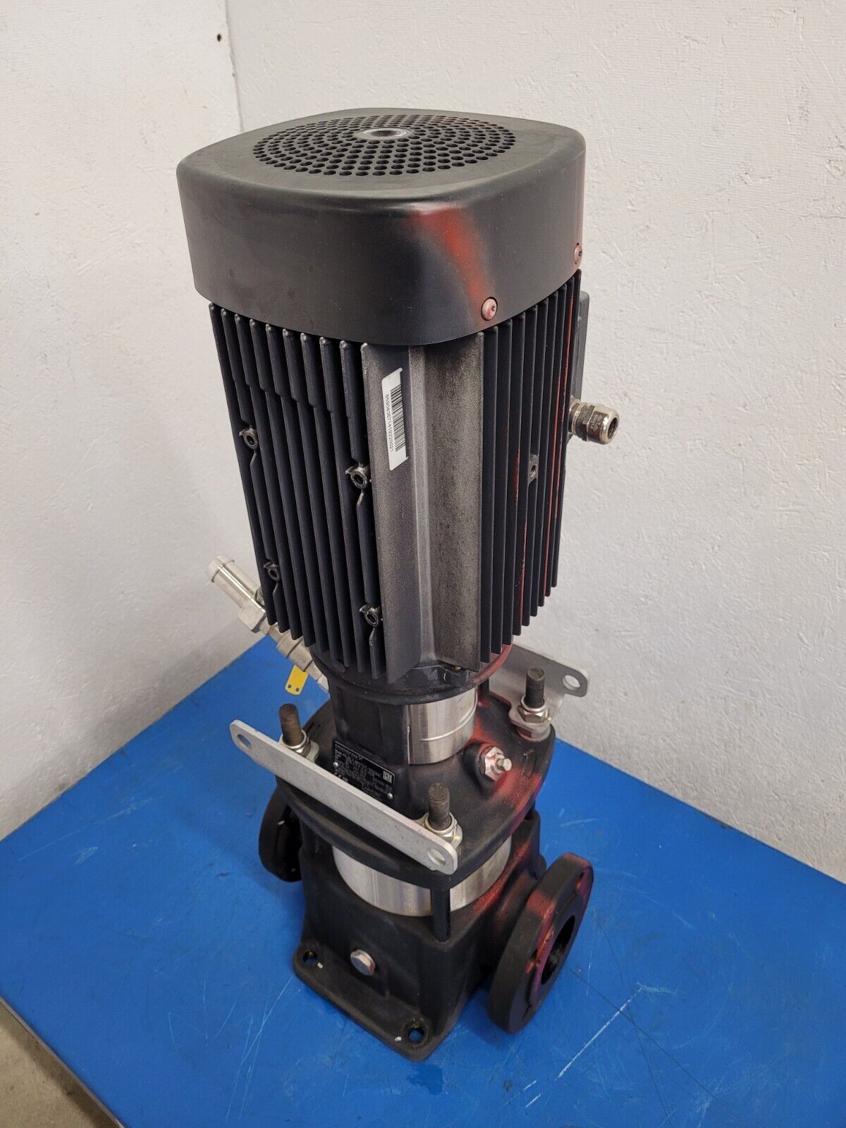 Grudfos CR15-2X-F-A-E-HQQE Never Used 3kW Virtical Multistage Centrifugal Pump