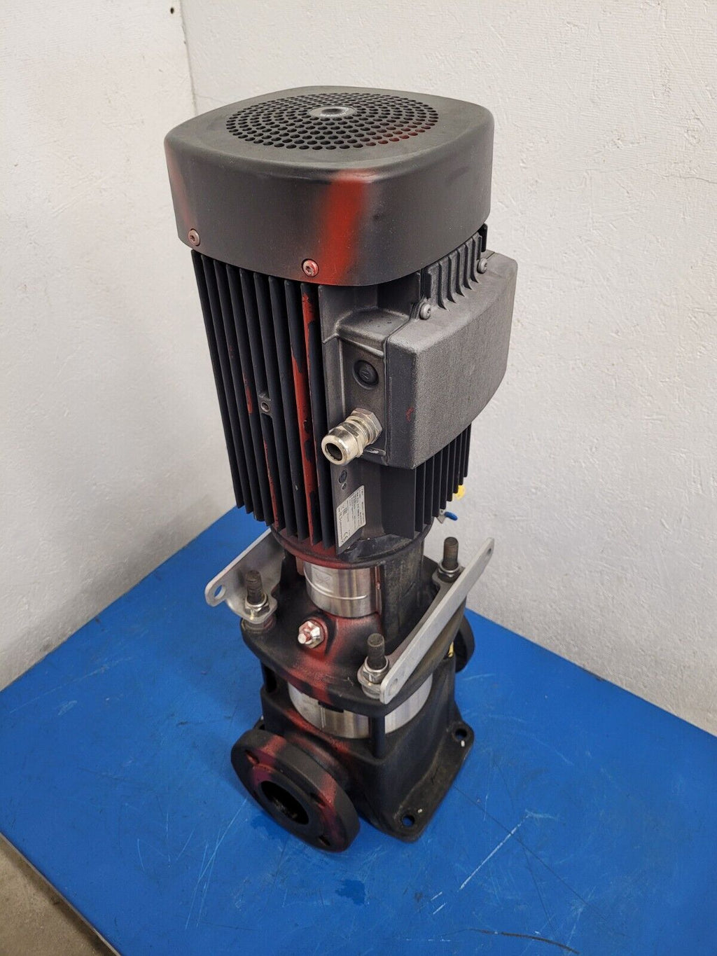 Grudfos CR15-2X-F-A-E-HQQE Never Used 3kW Virtical Multistage Centrifugal Pump