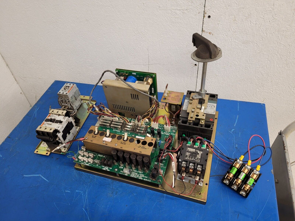 2005 Haas CNC VF-2SS Fuse Breaker Contactor Control 4075H Intact Working Tested