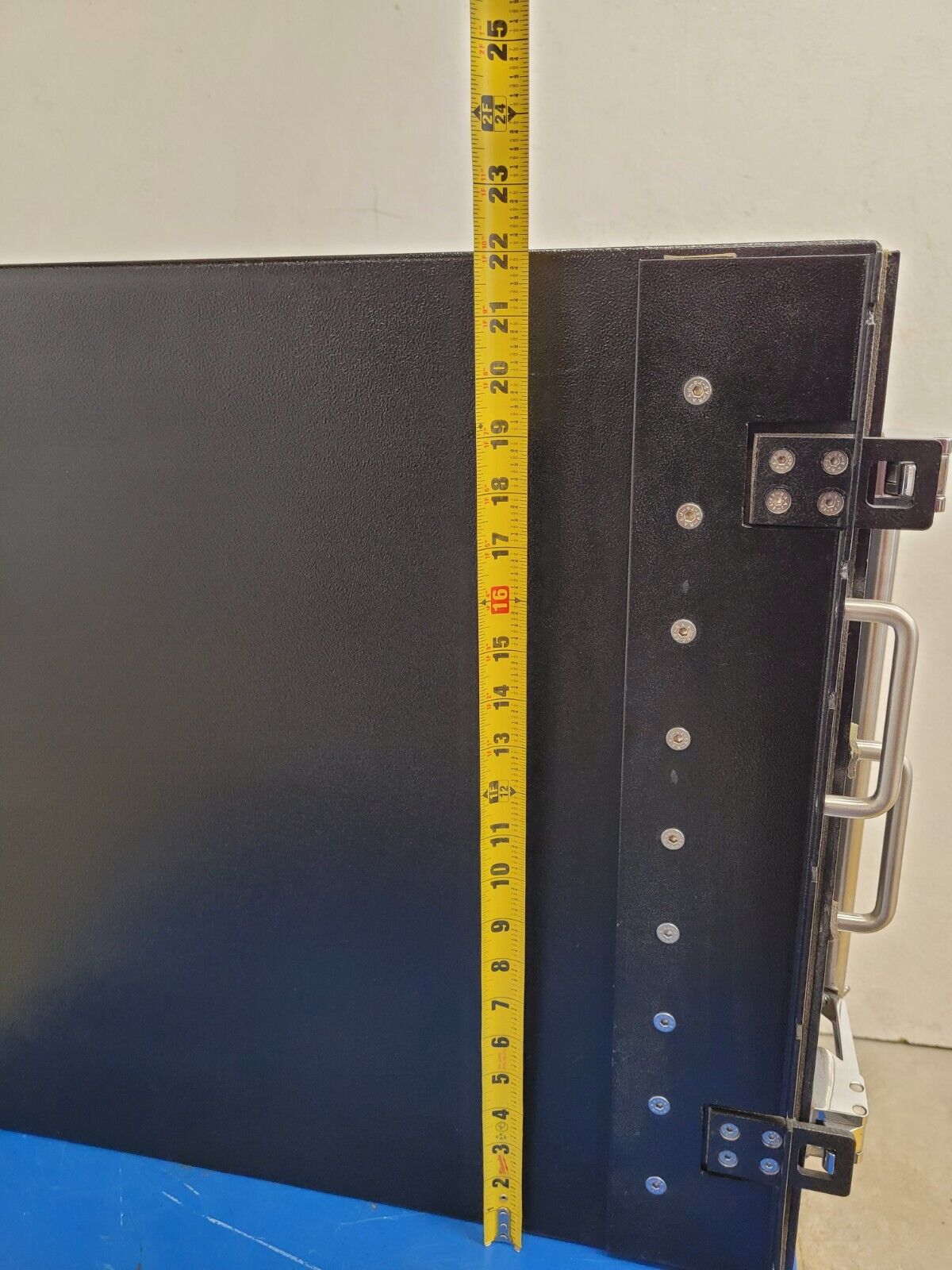 RF Electronics Rack Mount Shield Test Box HDRF-2260 Bluetooth RFID 3G LTE 5G FR1