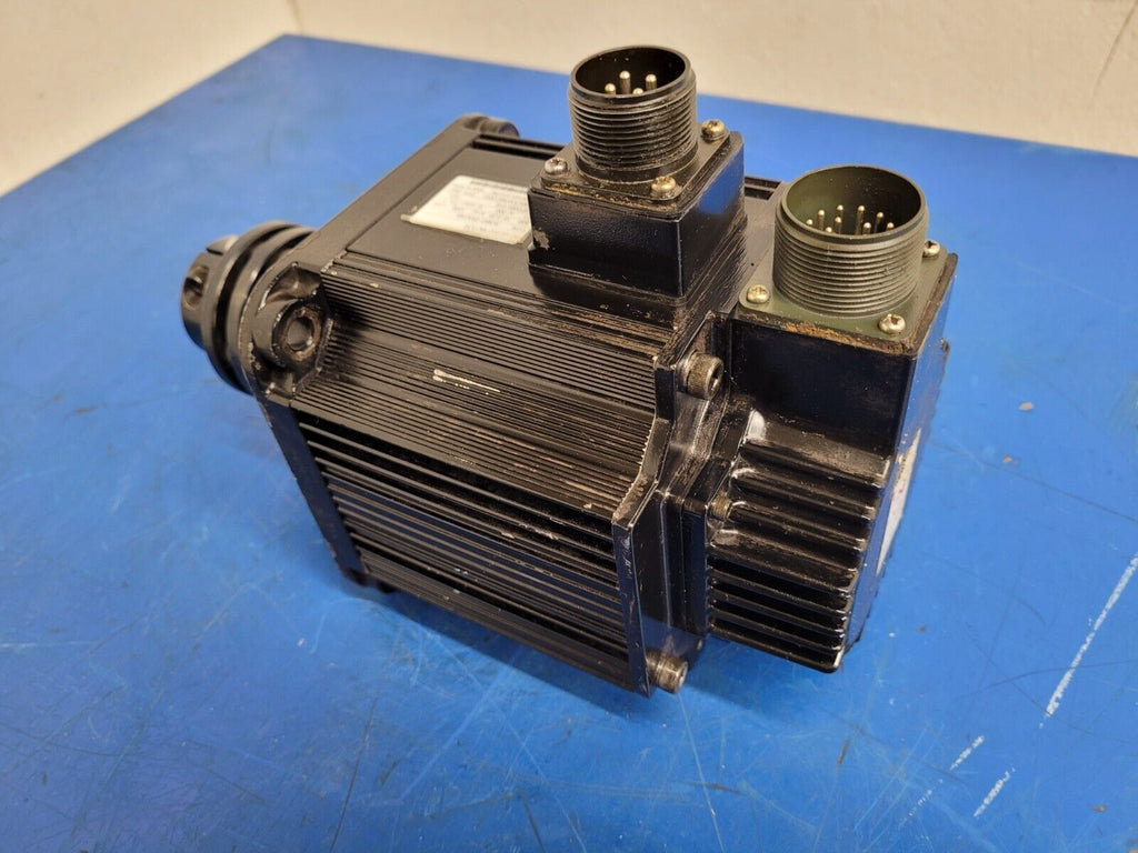 HAAS AC Servo Motor YASKAWA SGMG-09A2AB 2005 VF-2SS Working Pull Unit C