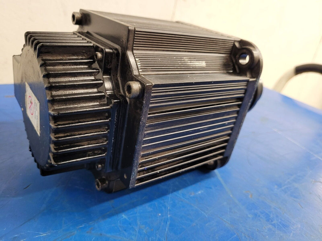 HAAS AC Servo Motor YASKAWA SGMG-09A2AB 2005 VF-2SS Working Pull Unit C