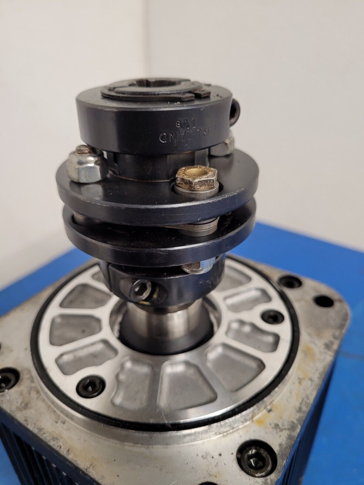 HAAS AC Servo Motor YASKAWA SGMG-09A2AB 2005 VF-2SS Working Pull Unit C