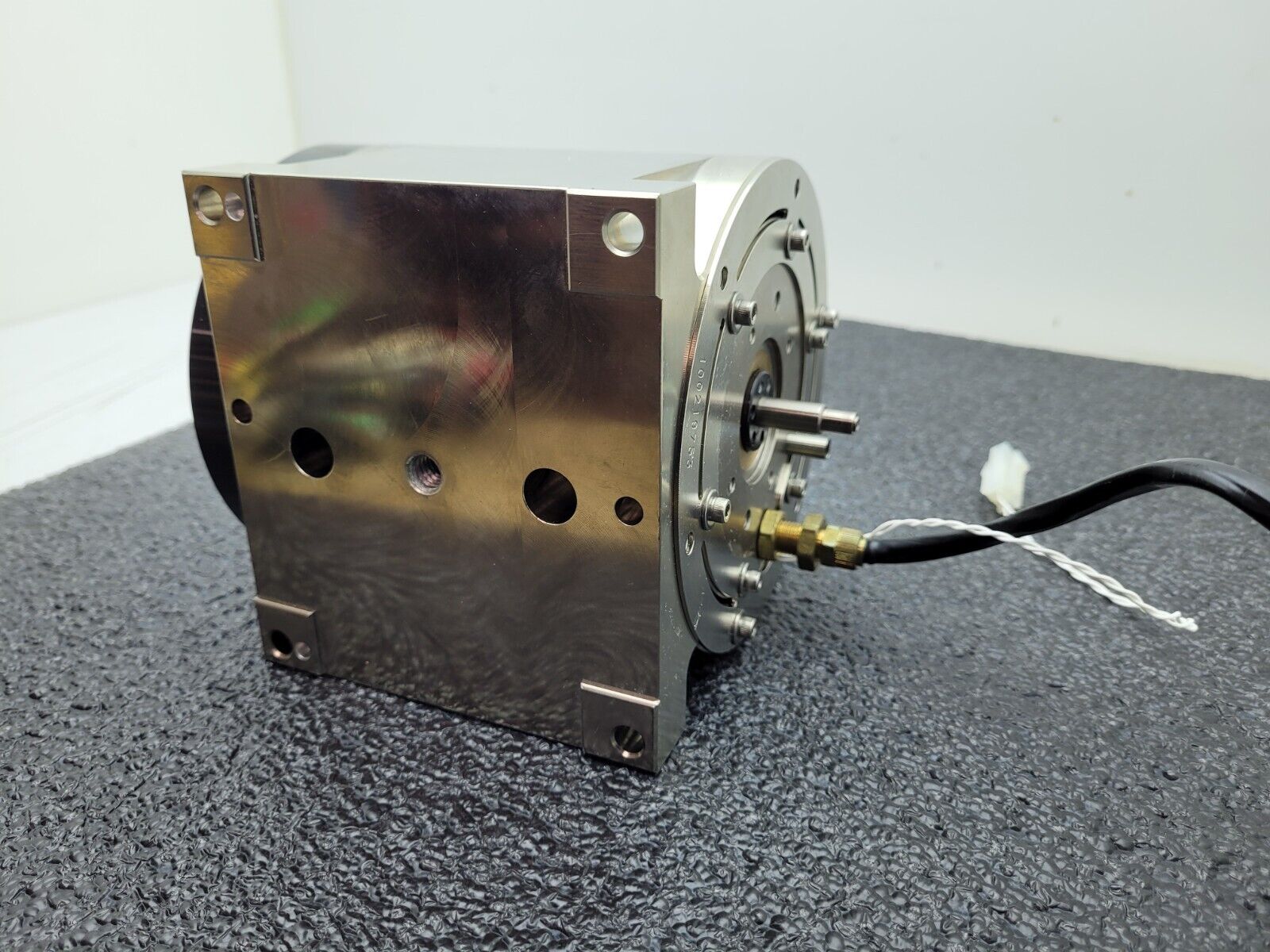 Professional Instruments 6556 Air Bearing Spindle Tested Spins Smoothly L