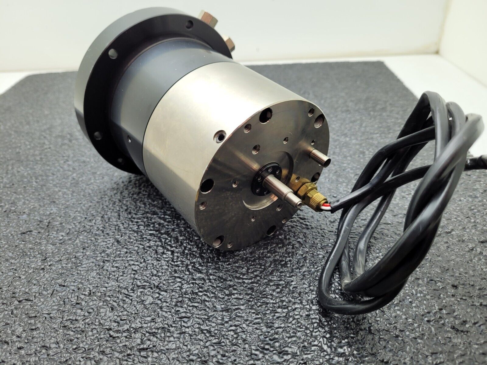 Professional Instruments 6556 Air Bearing Spindle Tested Spins Smoothly K
