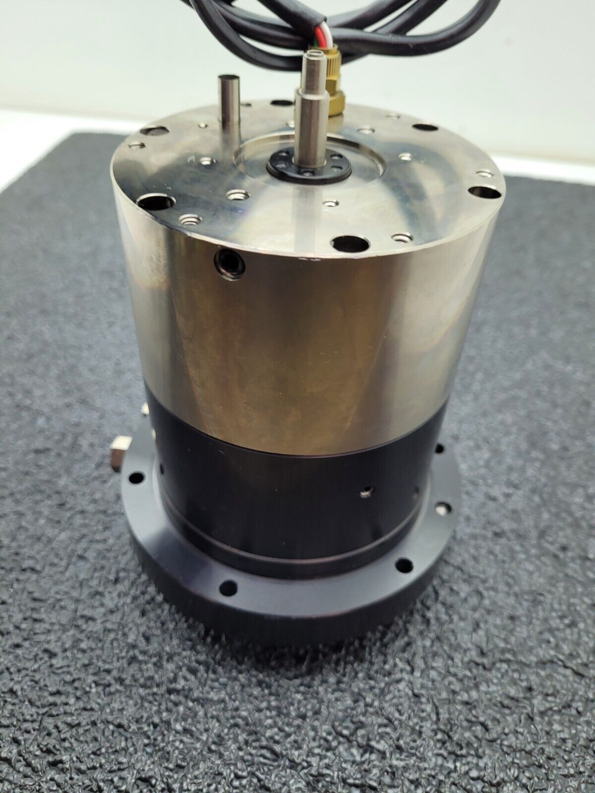 Professional Instruments 6556 Air Bearing Spindle Tested Spins Smoothly K