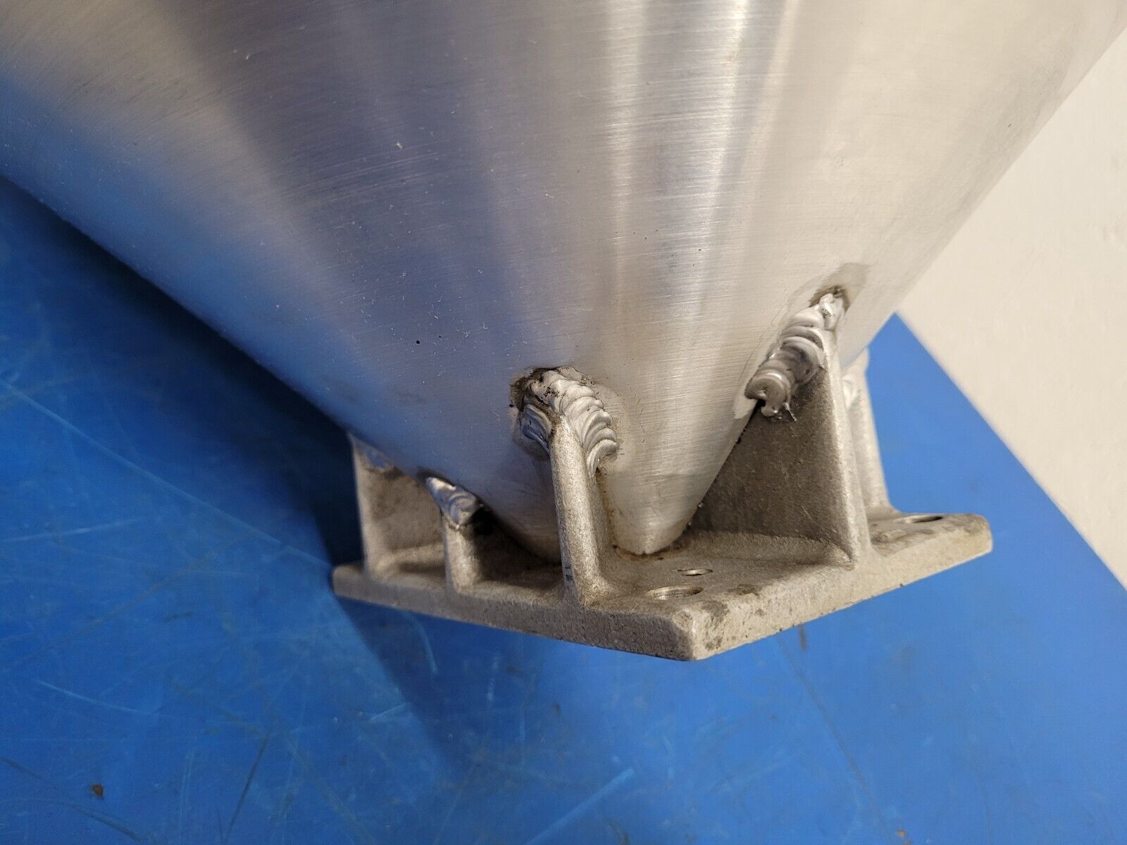 Injection Molding Plastic Pellet Funnel Hopper 16" Aluminum 5"x3" Mounting Holes