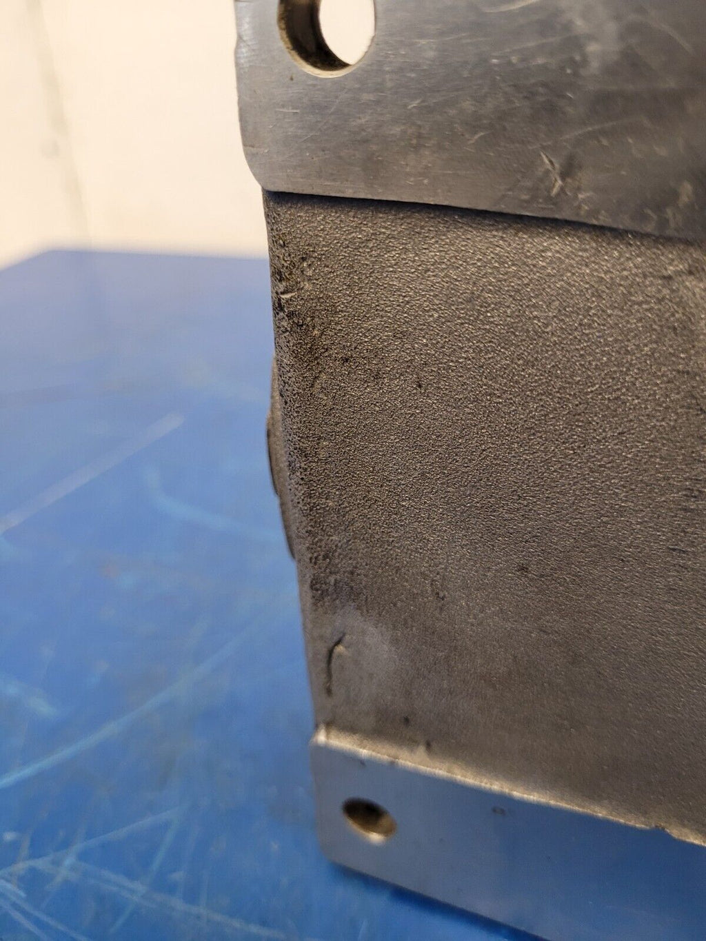 Bonfiglioli BN71A4 Gearmotor 3ph .25kw Right Angle 30mm Shaft Hole 80:1 Gearbox