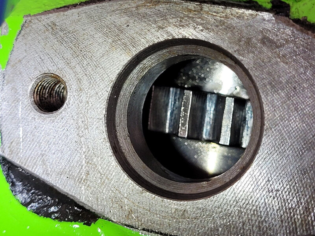 Hydro Leduc MA32 Bent Axis Hydraulic Motor SAE C 14T Splined J498b Rear Ports C