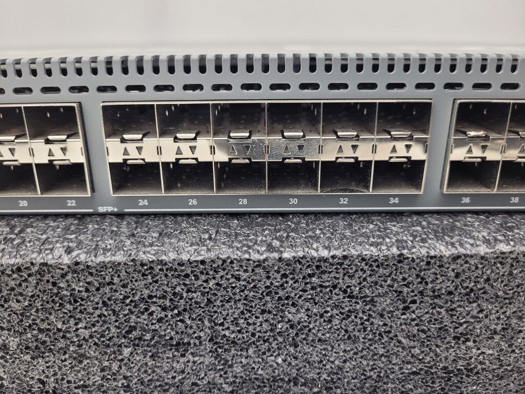 Dell Force 10 S4810P 48-Port SFP+ & 4-Port QSFP+ Network Switch