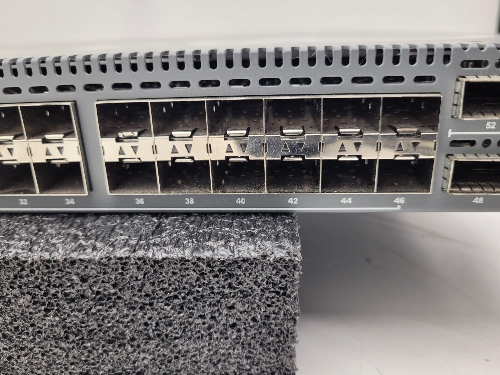 Dell Force 10 S4810P 48-Port SFP+ & 4-Port QSFP+ Network Switch