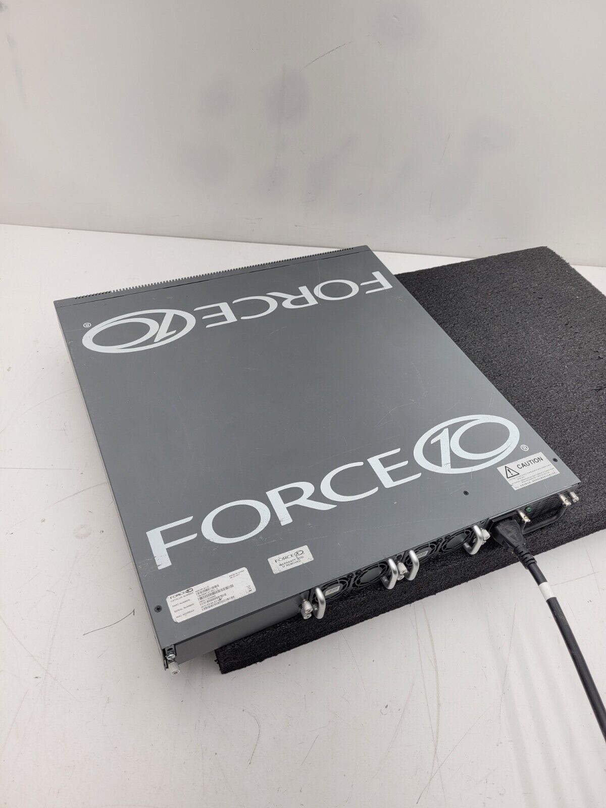 Dell Force 10 S4810P 48-Port SFP+ & 4-Port QSFP+ Network Switch