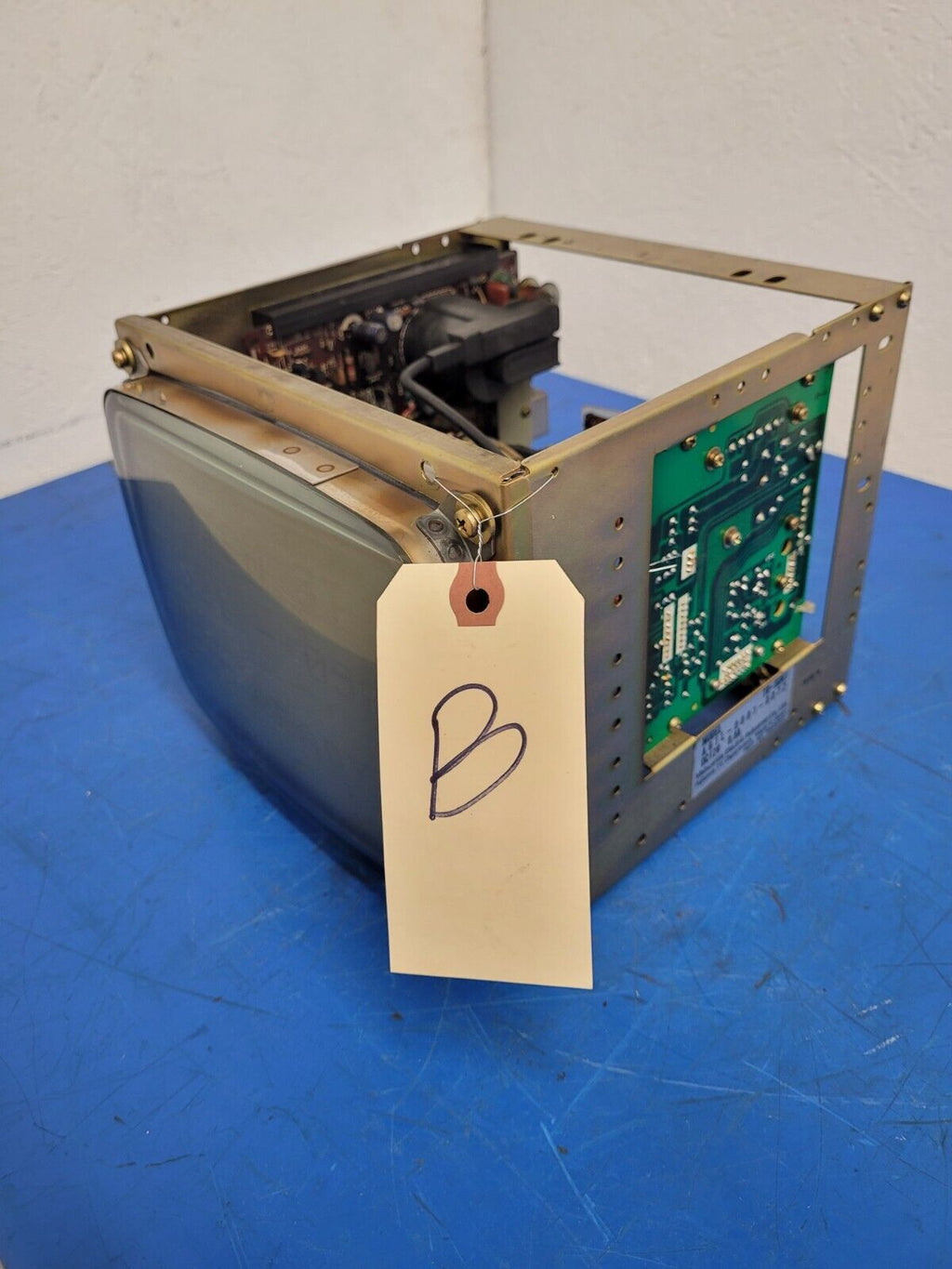 Matsushita CRT Monitor TR-9DK1 A61L-0001-0072 TBM81888 230BTB31 Unit B