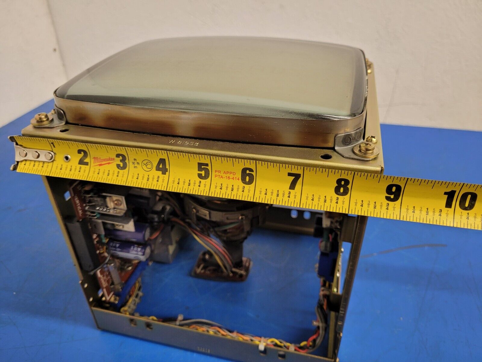 Matsushita CRT Monitor TR-9DK1 A61L-0001-0072 TBM81888 230BTB31 Unit B