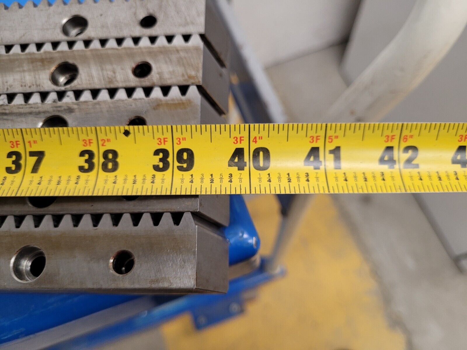 196" 2920100 Atlanta Module 2 Angled Gear Rack 1" wide 5 Sticks 27 Tooth Pinion