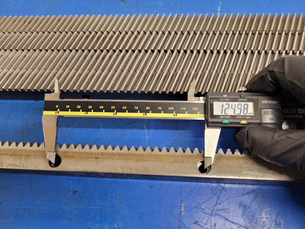 196" 2920100 Atlanta Module 2 Angled Gear Rack 1" wide 5 Sticks 27 Tooth Pinion