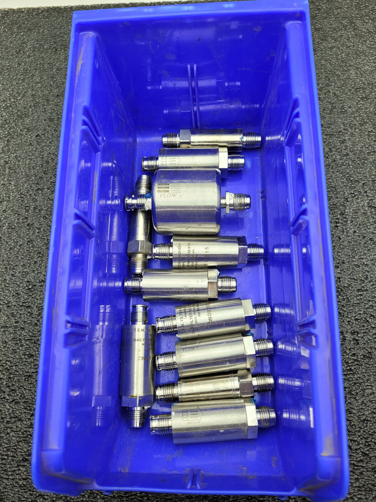 Lot of 11x Assorted Gas Filter TEM-915 3000PSI 0.003 microns TEM, PALL