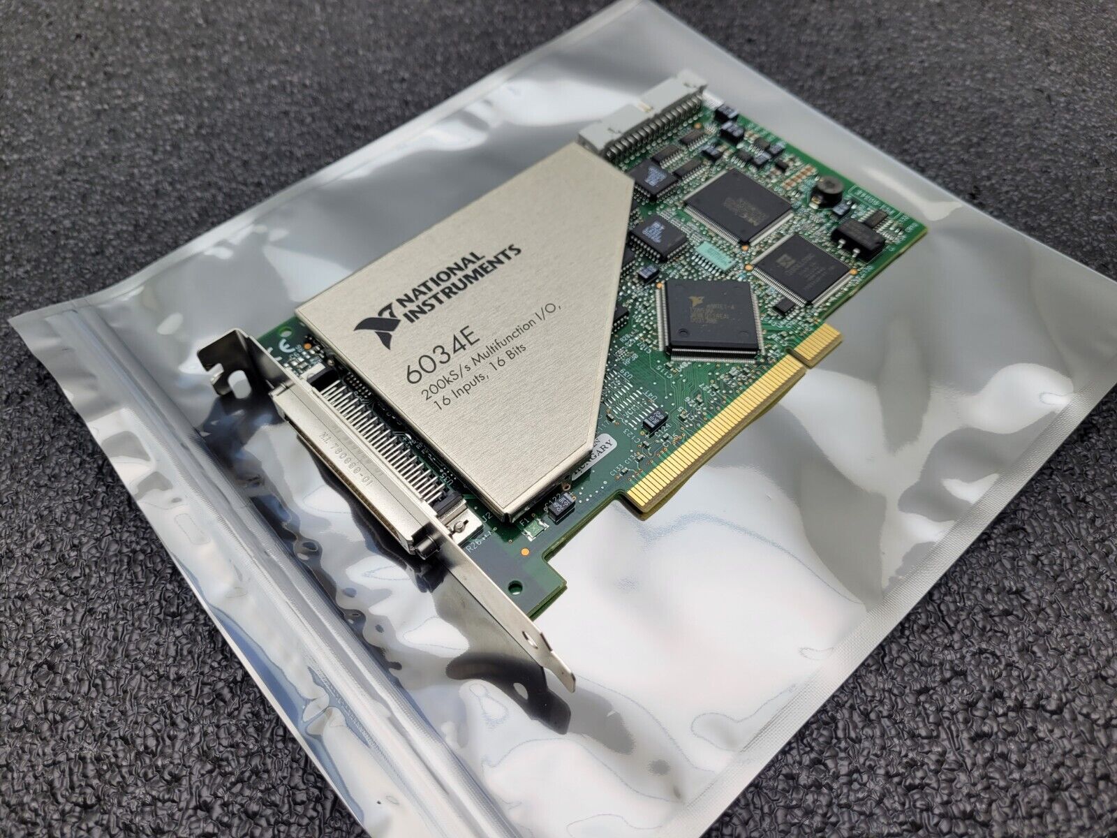 National Instruments NI PCI-6034E DAQ Card 16 bit Analog Input
