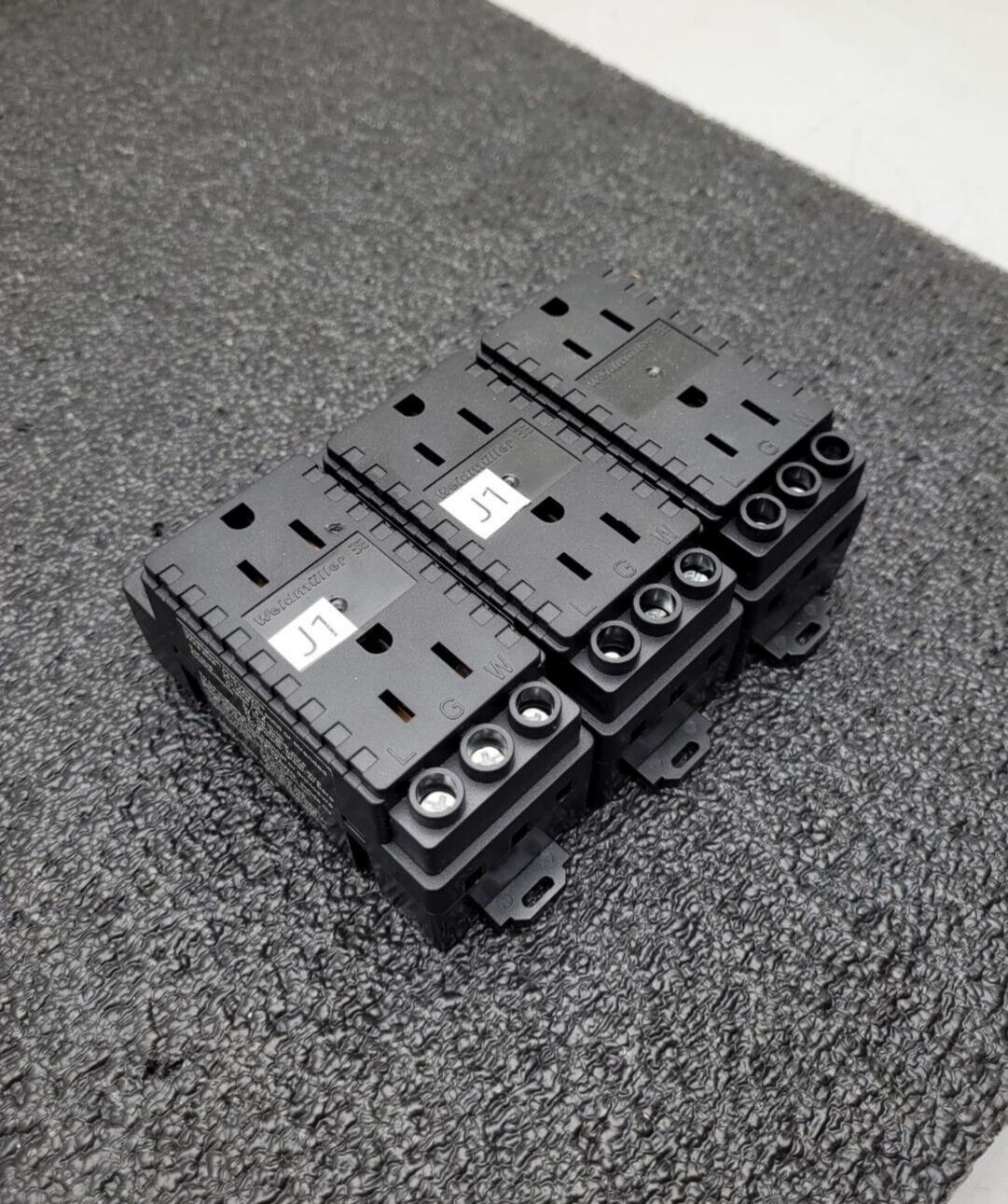 Lot of 3 WEIDMULLER 120VAC DIN RAIL Duplex Outlet Connector 6720005430