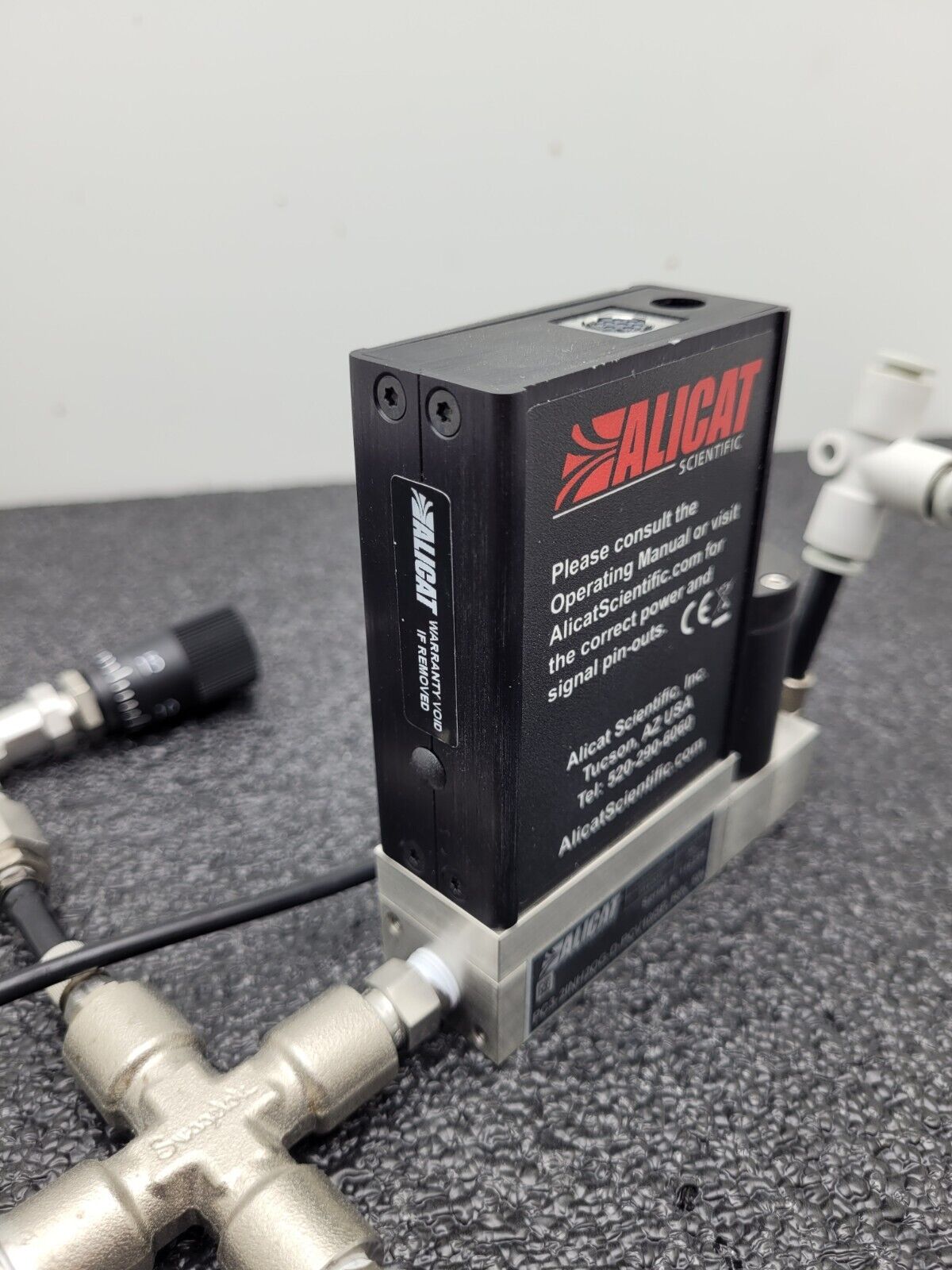 ALICAT Scientific PC3-2INH2OG-D-PCV10/5P RIN 5IN Mass Flow Meter Power On Test