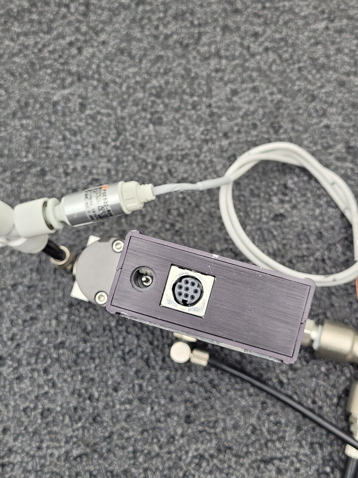 ALICAT Scientific PC3-2INH2OG-D-PCV10/5P RIN 5IN Mass Flow Meter Power On Test