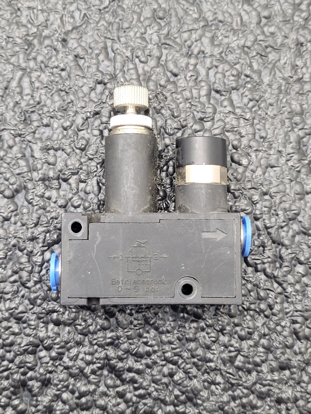 Lot 3x Pisco RVUM4-4 LRMA-QS-6  Inline Pressure Regulator Reducing Valve Gauge