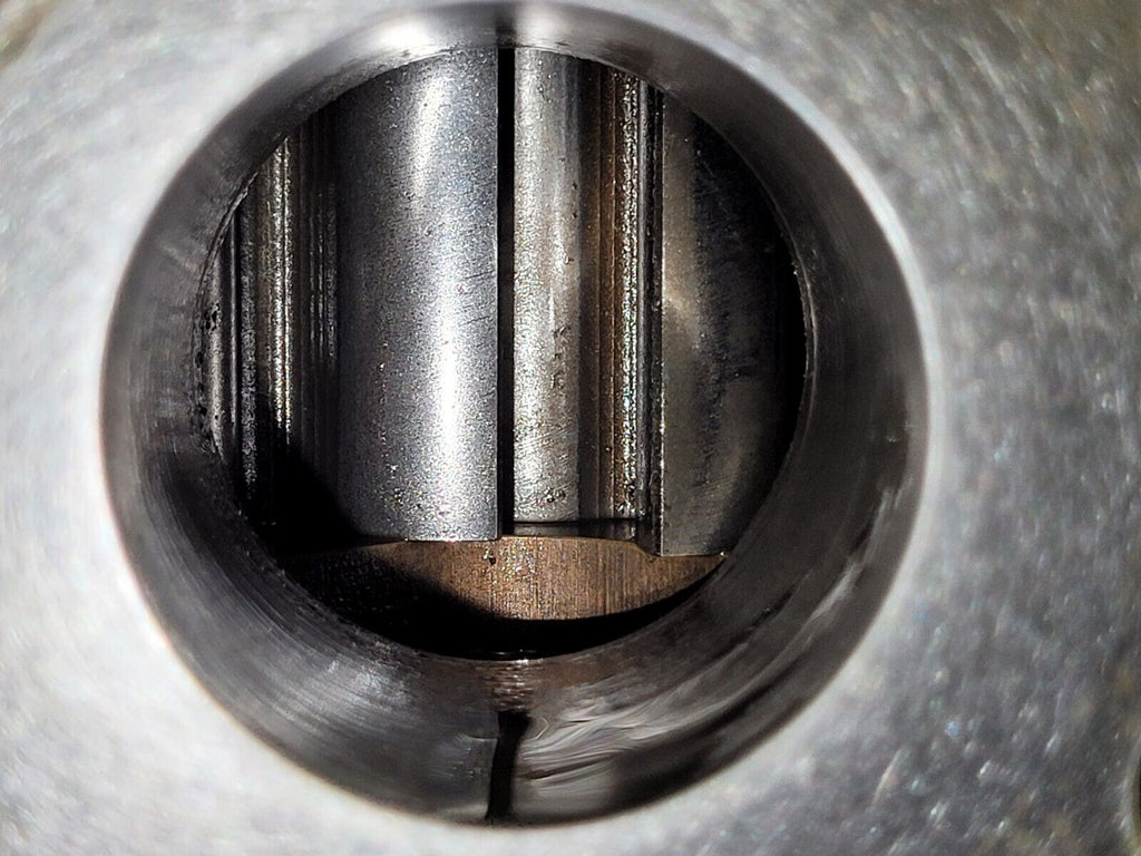 Geartek Hydraulic Gear Pump D-Series 30mm 14 Spine D35L-1C 720894E 7708 673338 6