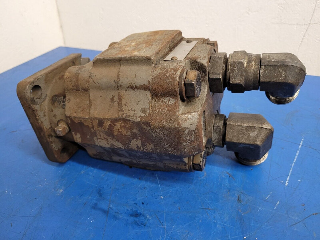 Vantage Power P600 6361 Hydraulic Pump Gear Motor  SKF22HH 14 Spline 1.25" Shaft