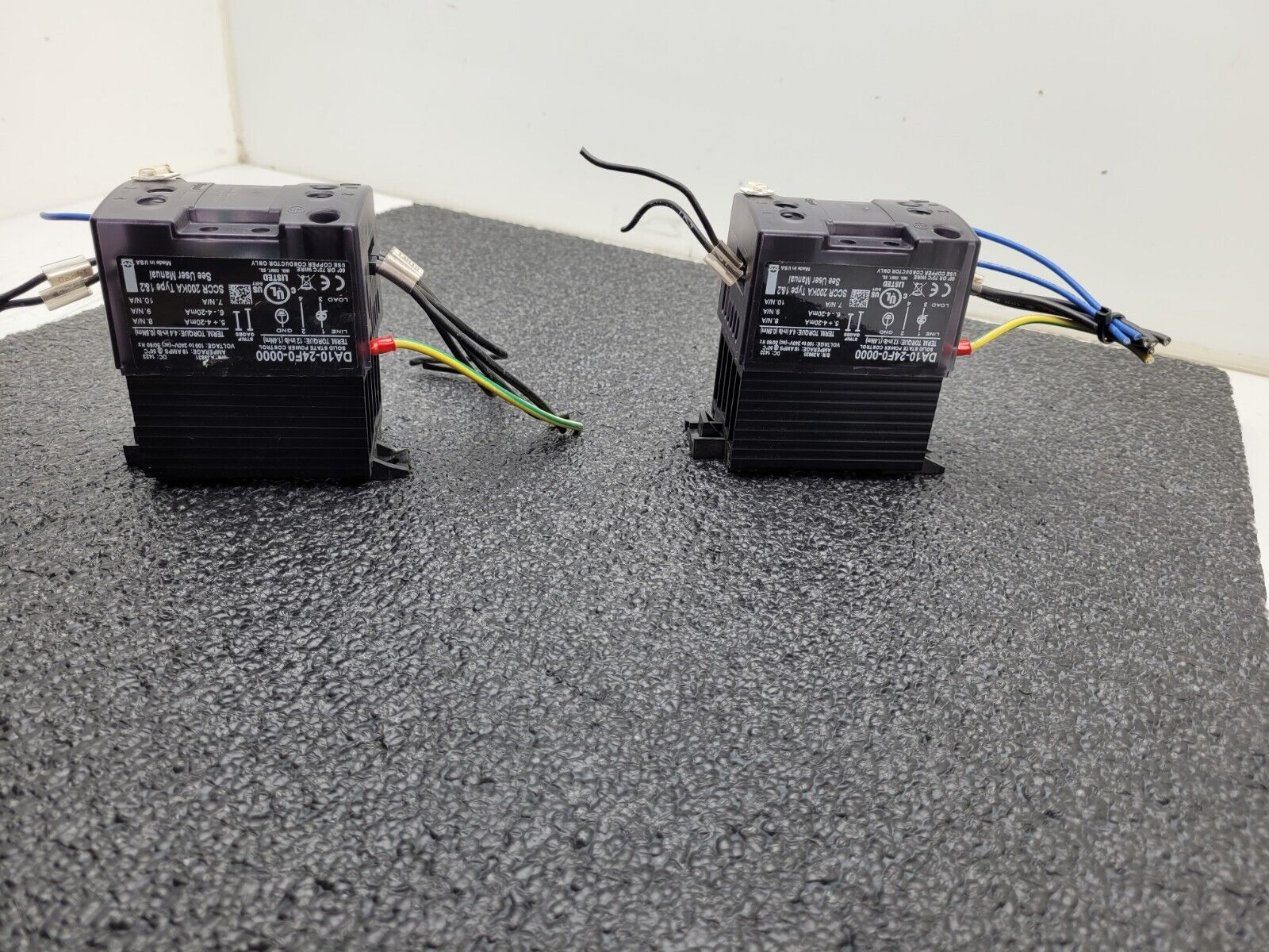 Lot of 2x Watlow DA10-24F0-0000 SRC Power Controller