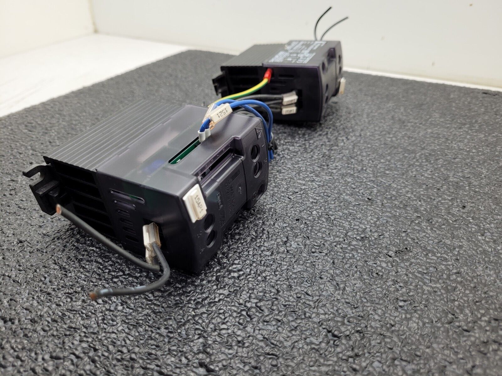 Lot of 2x Watlow DA10-24F0-0000 SRC Power Controller