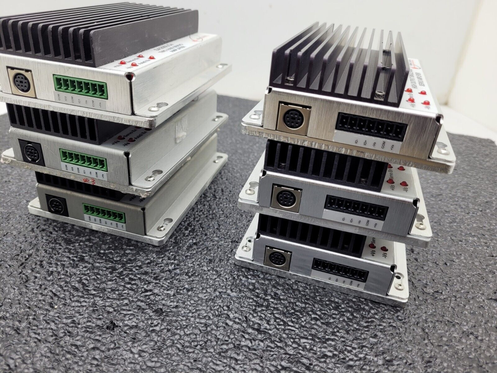 Lot of  6 MicroE Systems SA100H SA200LC Servo Amplifier 1-20kHz