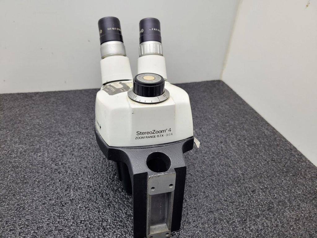 Bausch + Lomb Stereo Zoom 4  0.7 x- 3.0 x Microscope w/ 10X 31-15-71 Lens