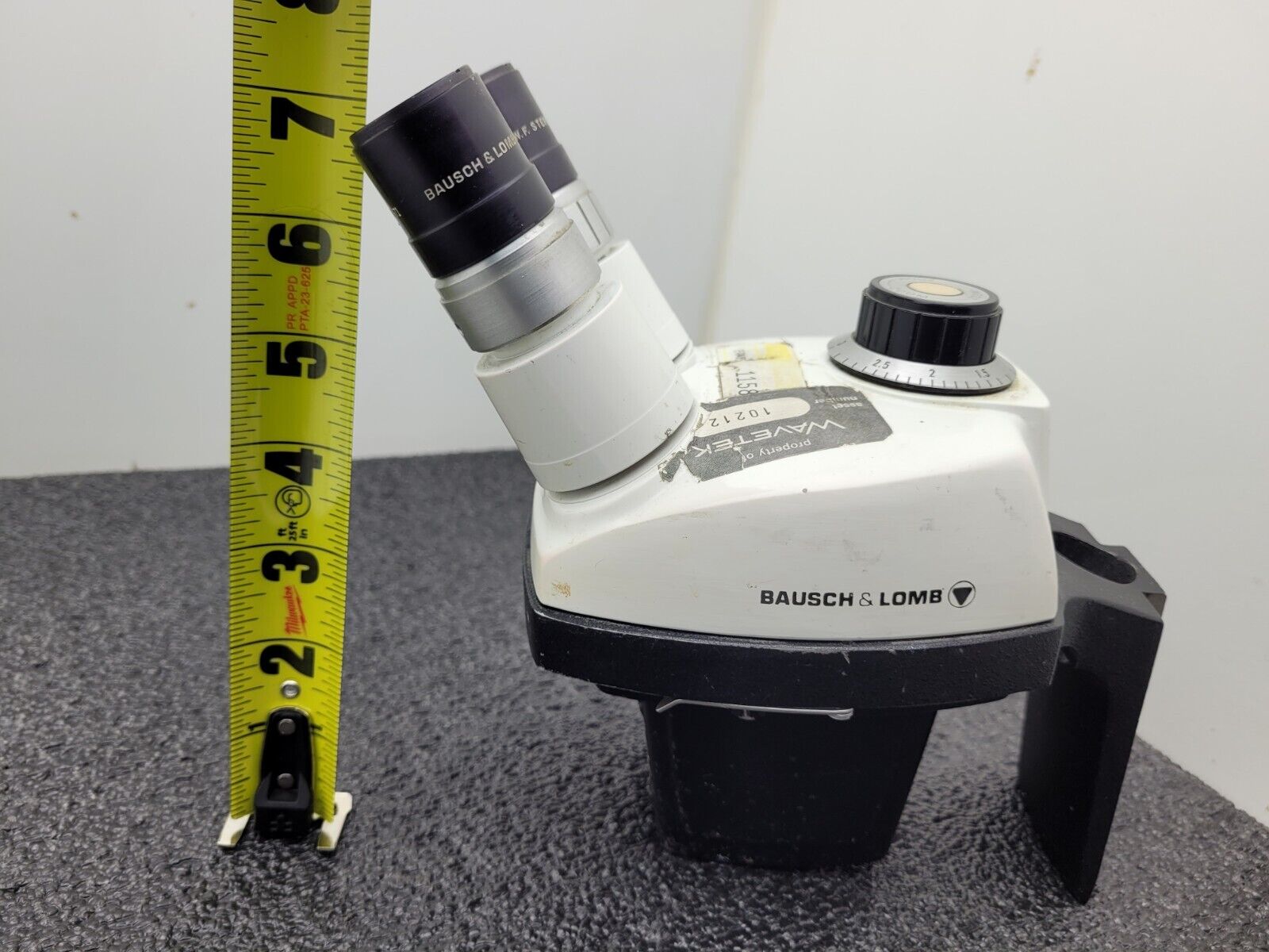Bausch + Lomb Stereo Zoom 4  0.7 x- 3.0 x Microscope w/ 10X 31-15-71 Lens