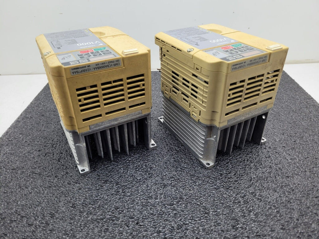 Lot of 2 Yaskawa V1000 200V 1.1 KW 1.4HP CIMR-VCBA0006BAA VFD Motor Drive