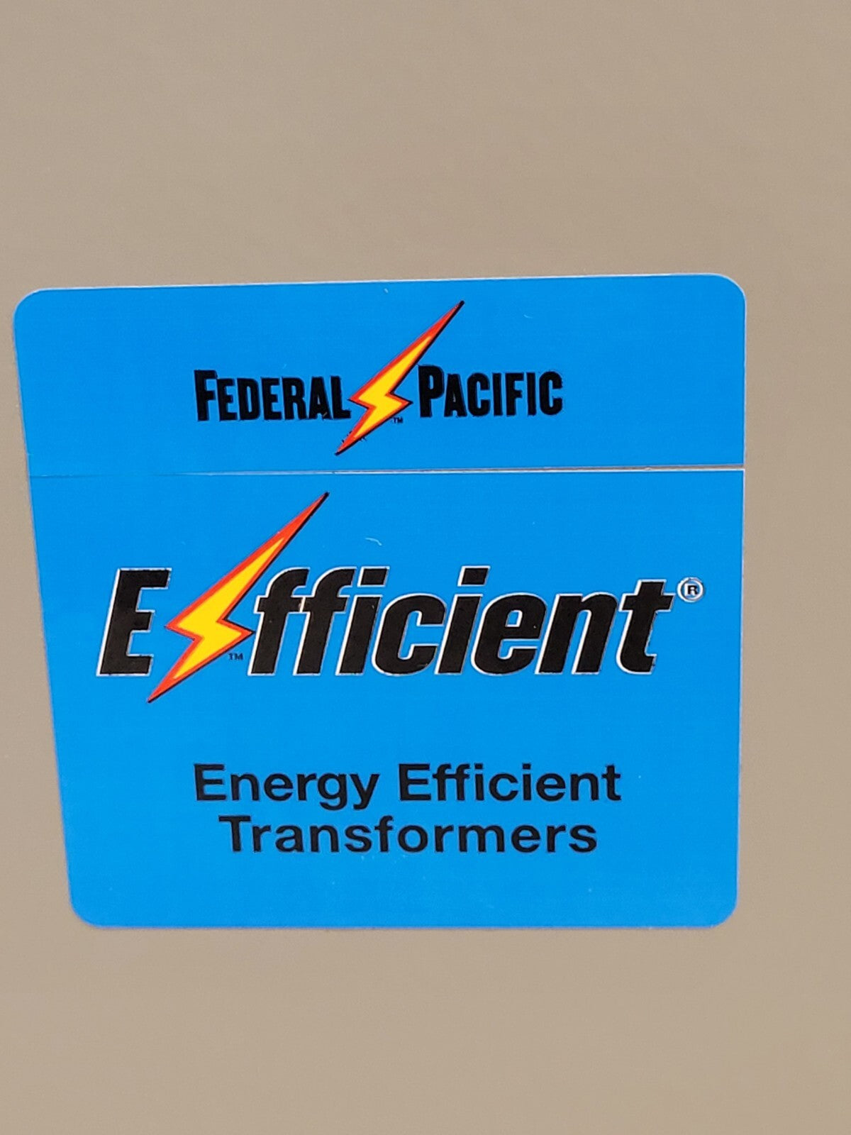 Federal Pacific 480V P 208Y/120 S 3PH Step Down T48LH2Y-45 Transformer 45KVA