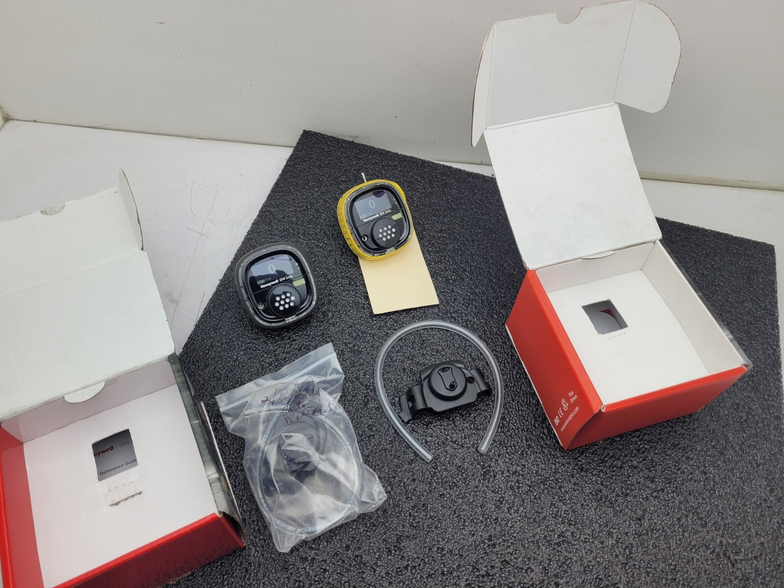 Lot of 2  Honeywell BW Solo Gas Detector NH3 Phosphine Monitor Power On Low Batt