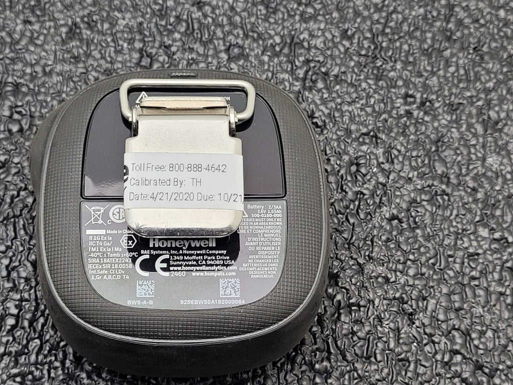 Lot of 2  Honeywell BW Solo Gas Detector NH3 Phosphine Monitor Power On Low Batt