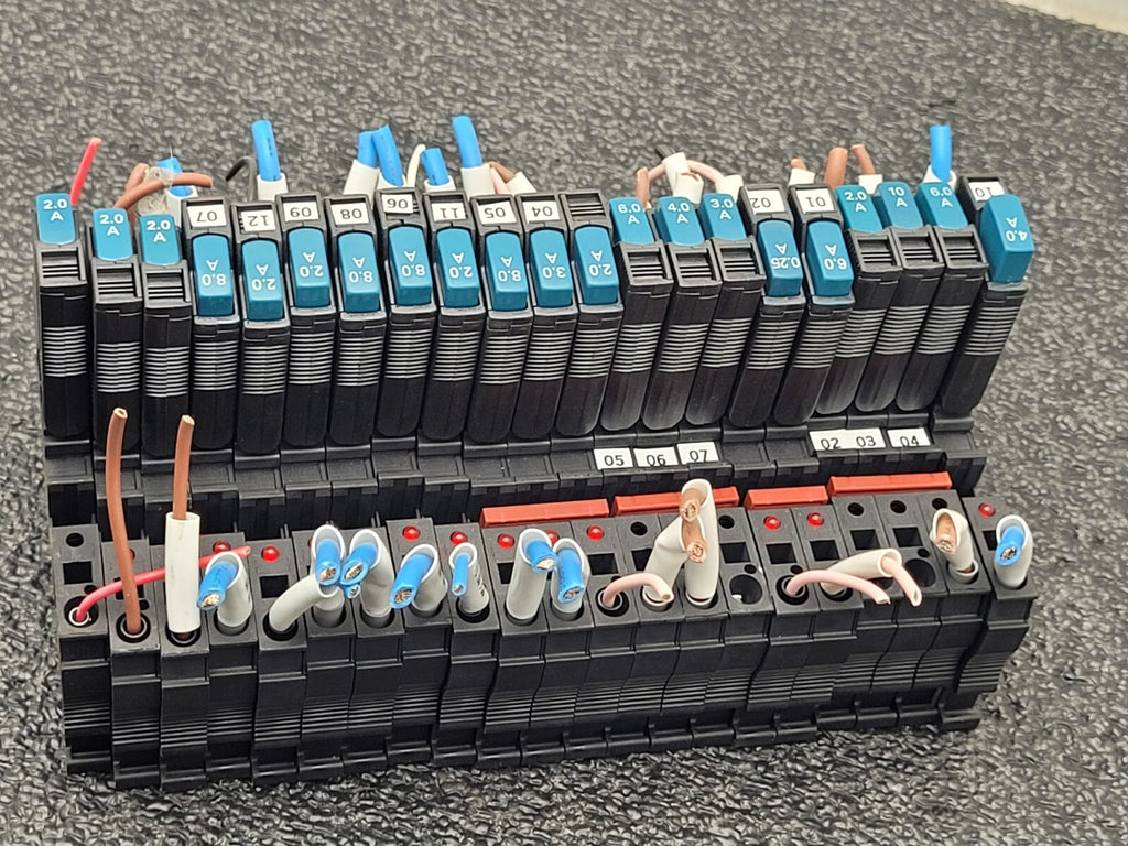Lot of 21 PHOENIX CONTACT #ST4-FSI/C FUSE HOLDER TERMINAL BLOCKS D149E TCP Fuses