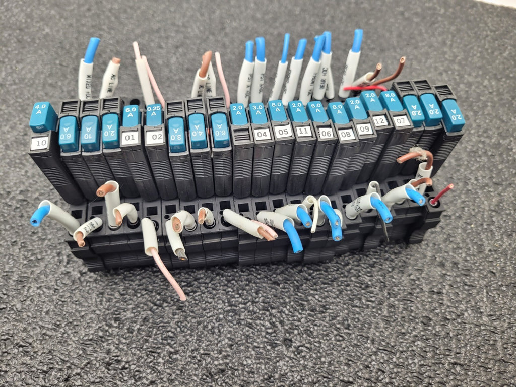Lot of 21 PHOENIX CONTACT #ST4-FSI/C FUSE HOLDER TERMINAL BLOCKS D149E TCP Fuses