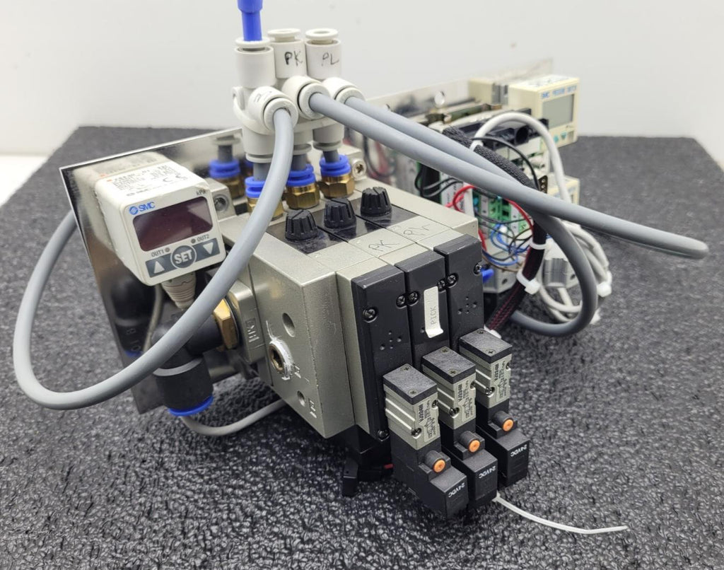 Interface SMC Pressure Switch Pneumatic Valve Block ZSE40A-01-T ZSE40-01-22L