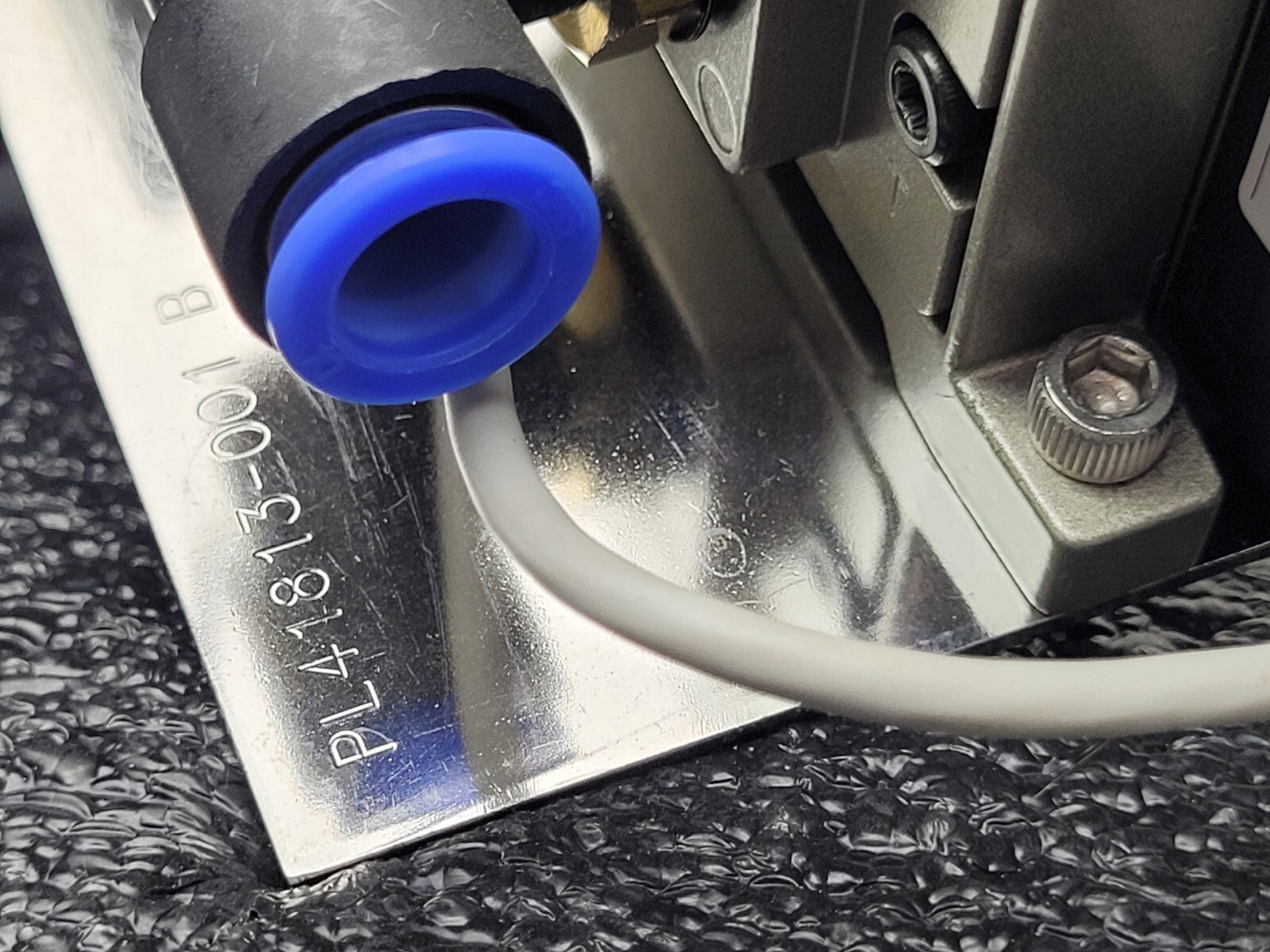 Interface SMC Pressure Switch Pneumatic Valve Block ZSE40A-01-T ZSE40-01-22L